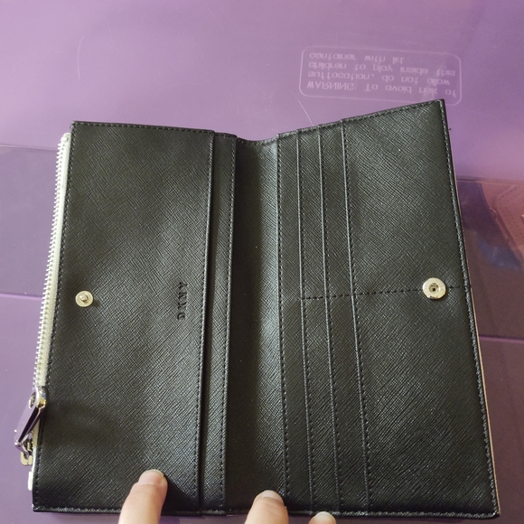 🚨DYNK wallet - Picture 2 of 5